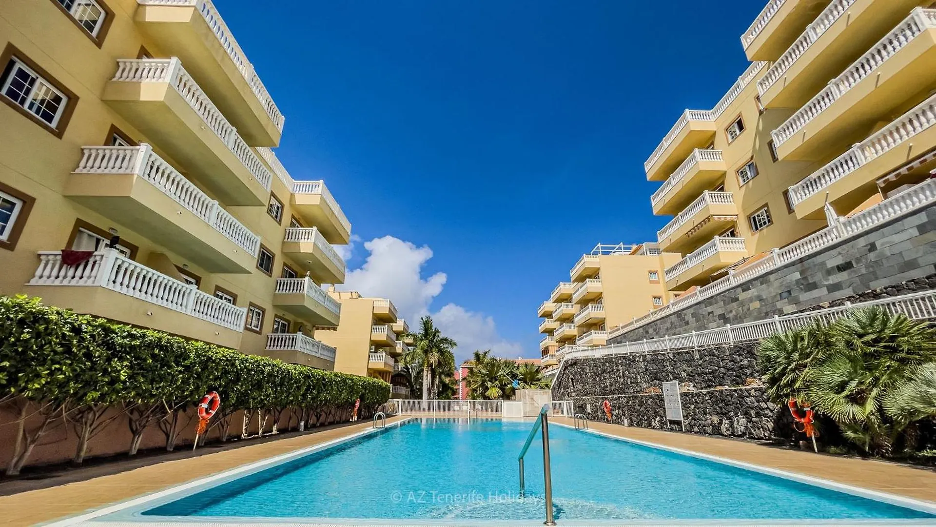 Primavera Apartment With Heated Pool パルム・マール
