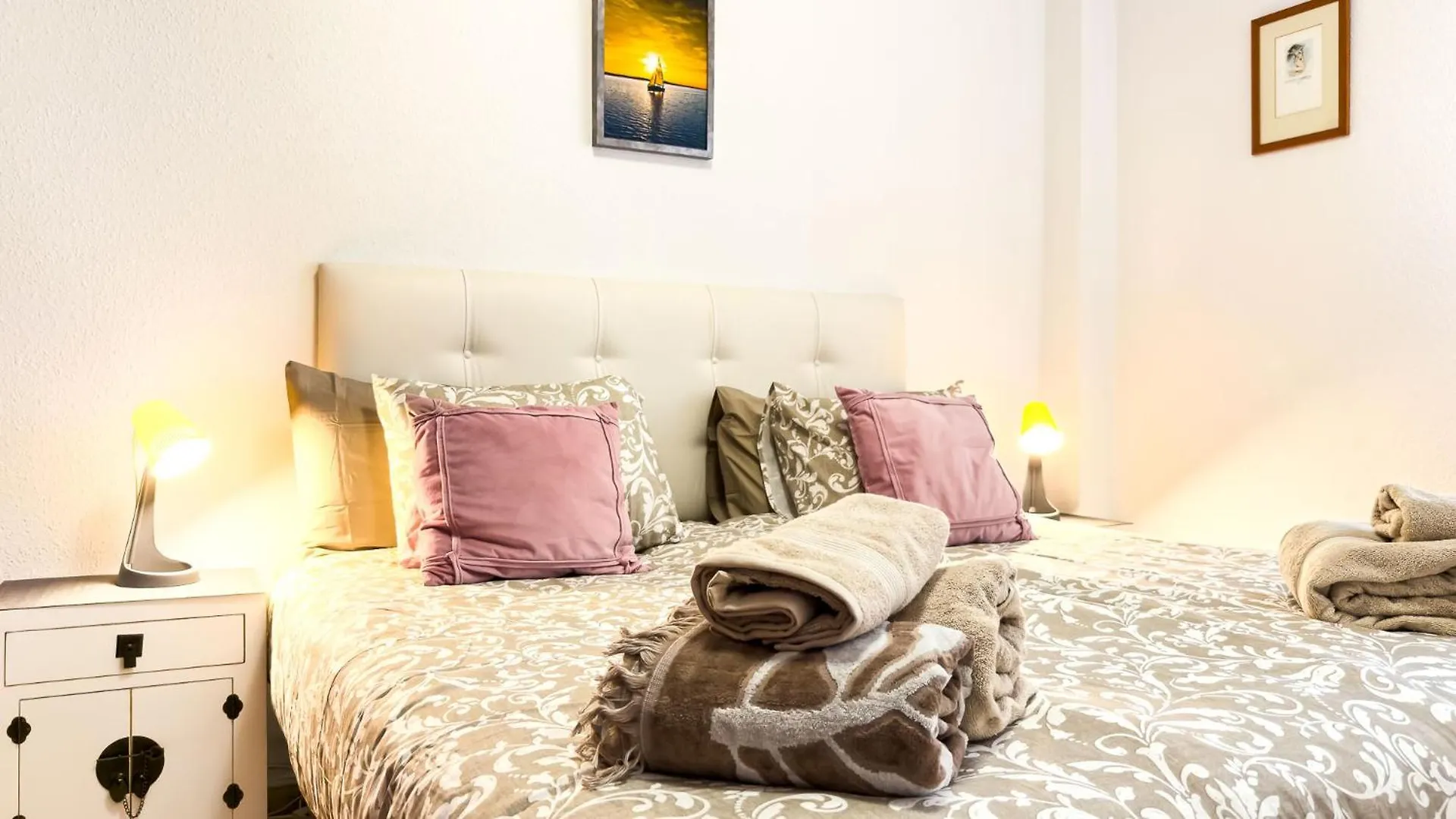 Primavera Apartment With Heated Pool パルム・マール